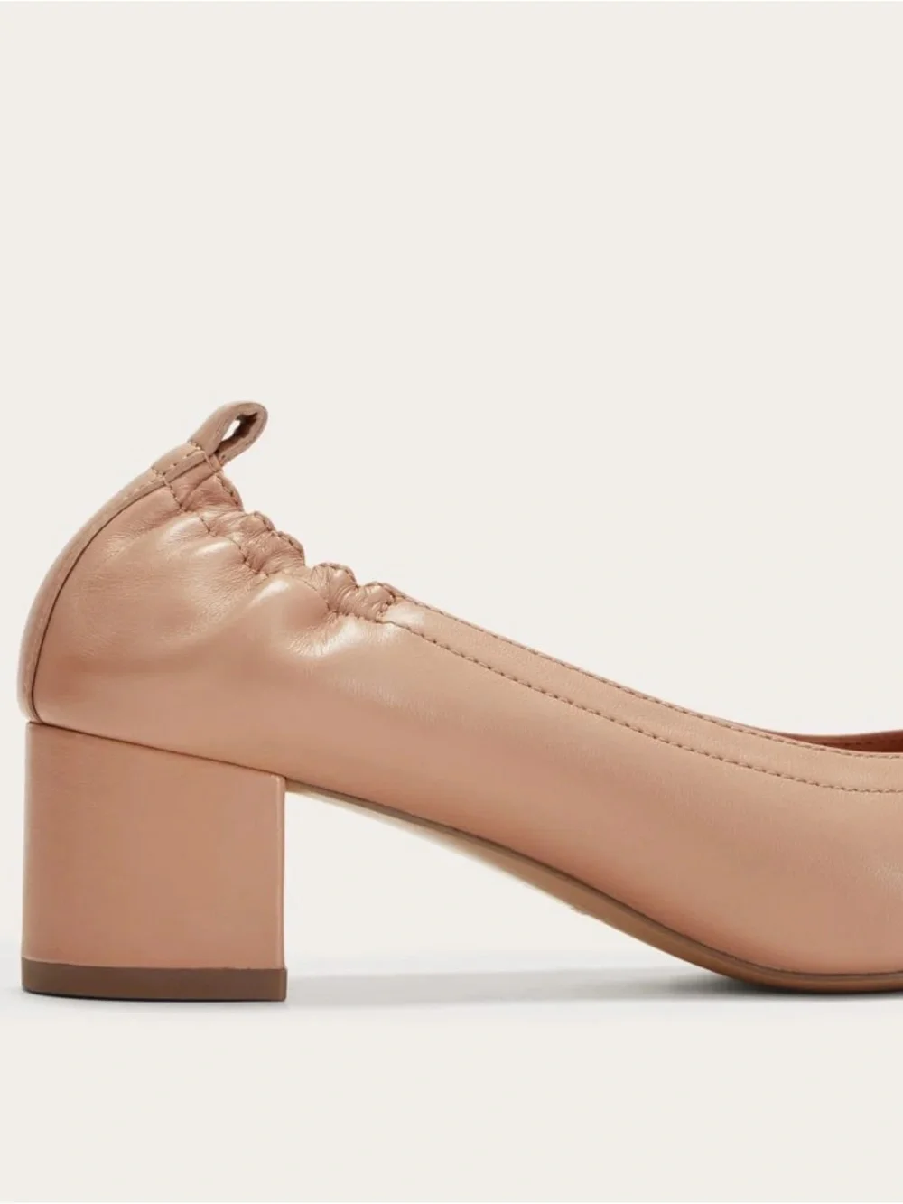 Everlane Day Heel Blush Tan Size 7 Ballet Block Heel 100% Leather NWOB - Picture 4 of 8